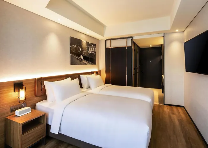 Mercure Ambassador Hongdae Hotel