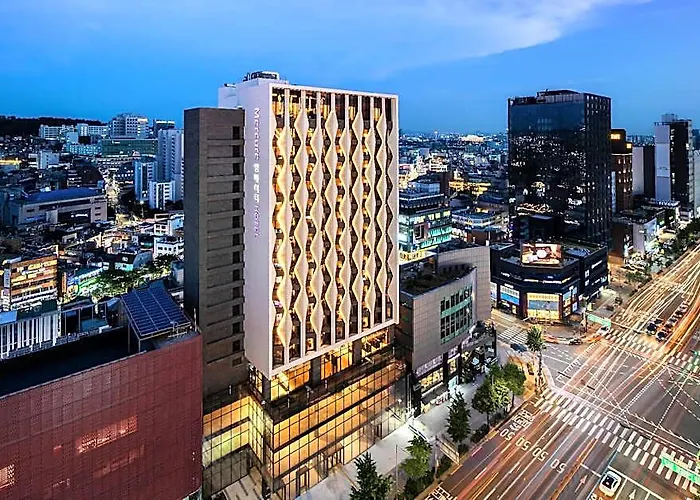 호텔 머큐어 앰배서더 서울 홍대 4*